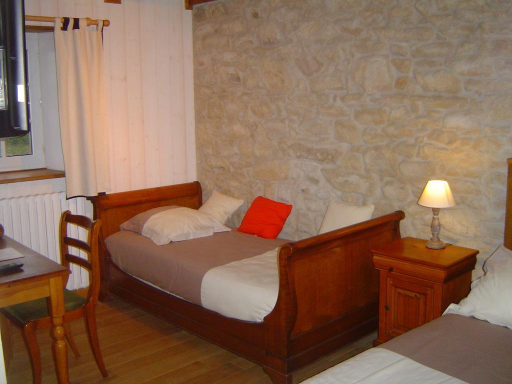 Bed and Breakfast Oudoty Kerlouan Habitación foto